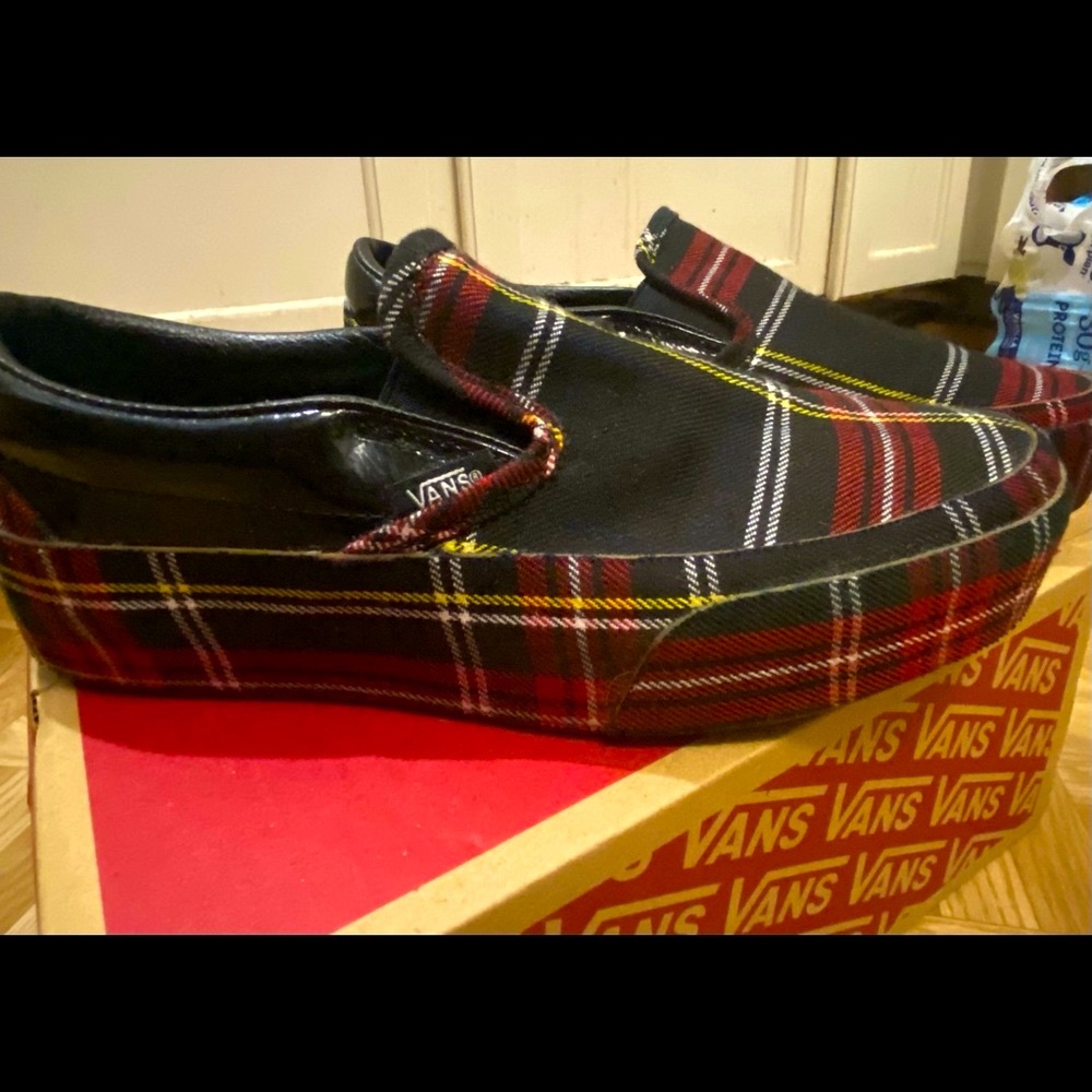Vans patent Plaid classic slip-on platforms